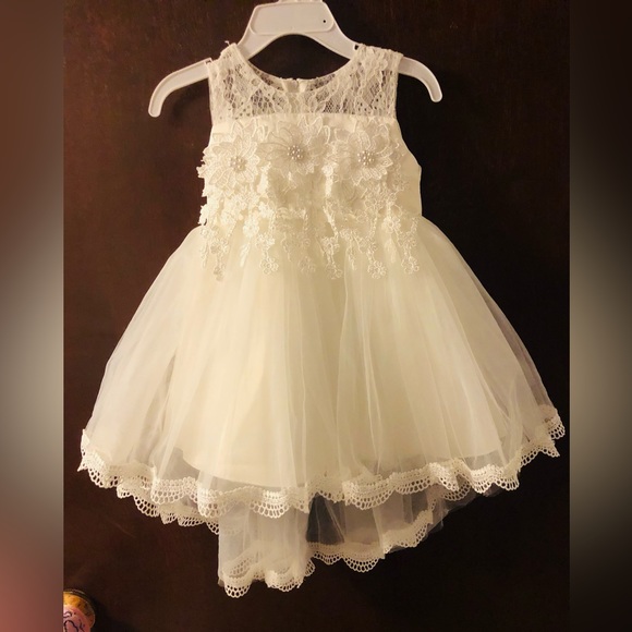 Other - White Dress size 70 = 9-12 M